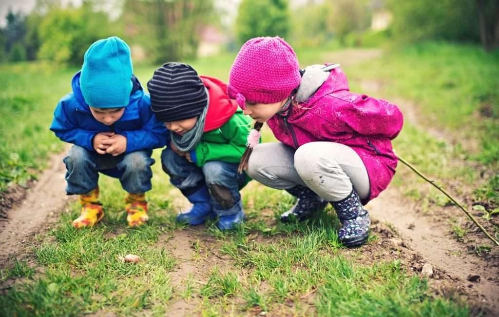 Trouver le juste milieu entre ennui et activité pour le développement de nos enfants